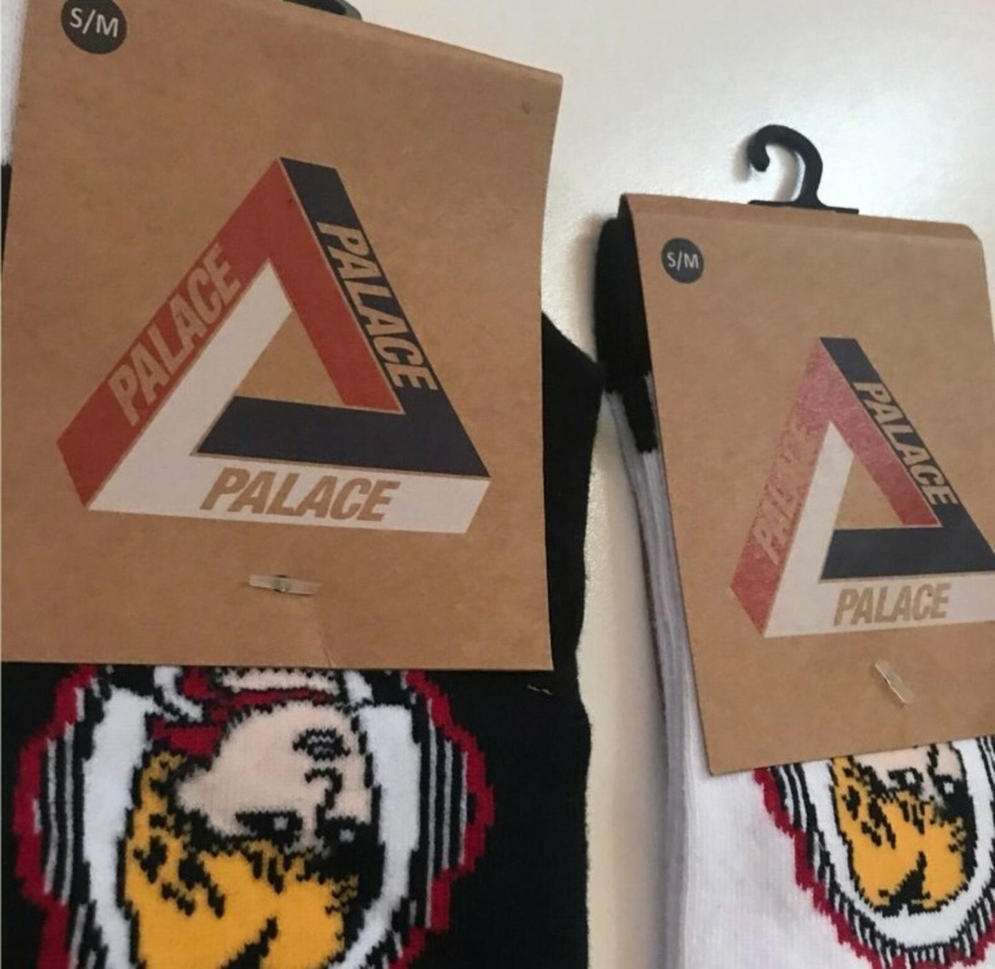AW17 Palace POW Socks 1x white 1x black size S/M Lady Diana small / medium New