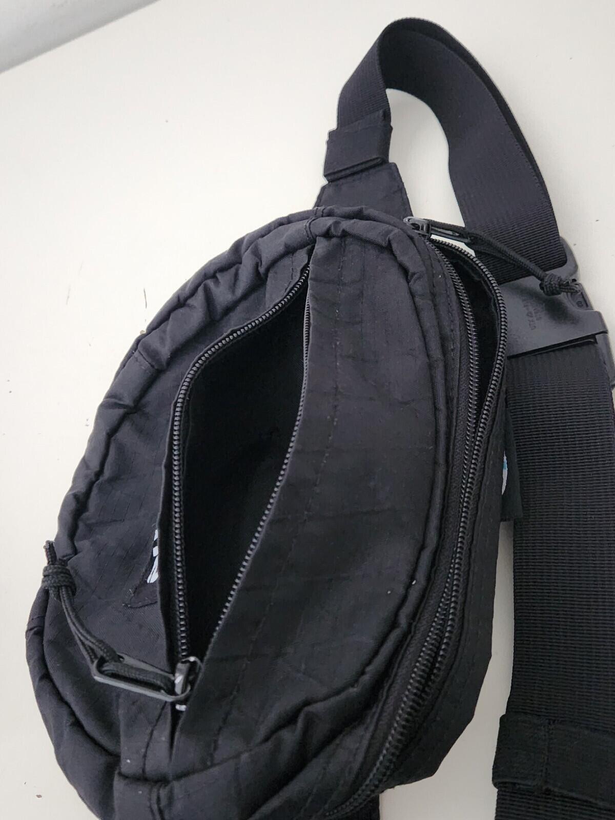 FW18 Supreme Hüft-Schultertasche Wasser- und abriebfest Schwarz 1x benutzt