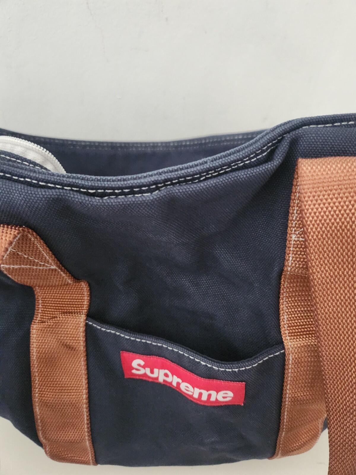 FW20 Supreme Canvas Tragetasche Rotes Box-Logo, BLAU GEFÄRBT