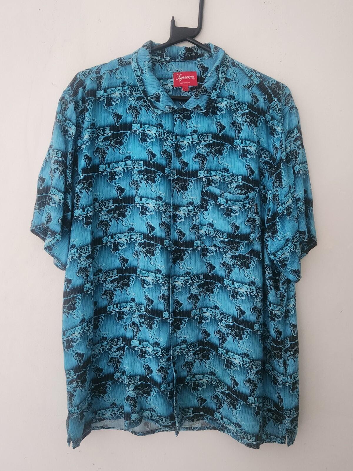 SS18 Supreme World Famous Rayon Shirt Blue Cyan Size L