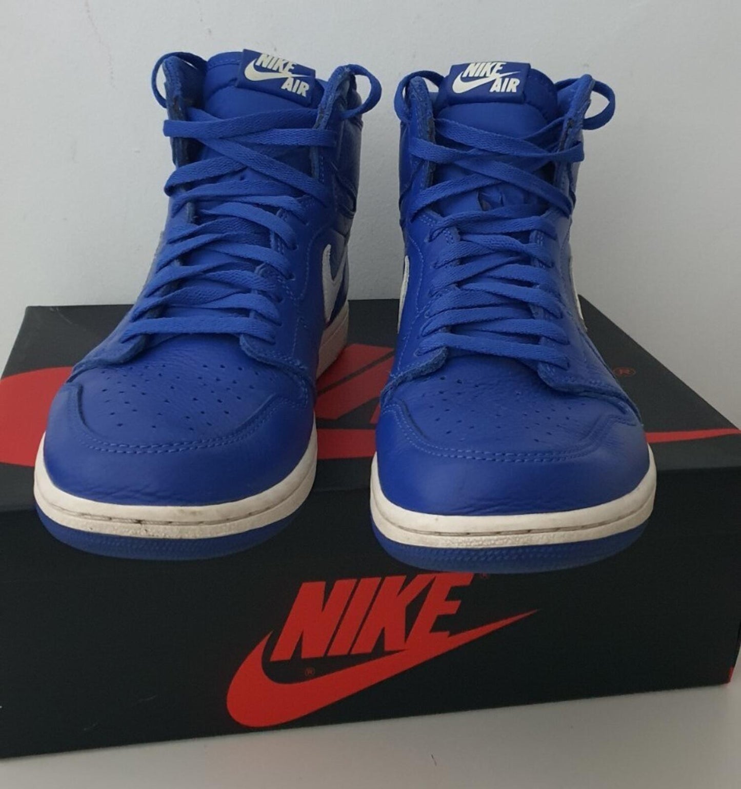 Air Jordan 1 Retro High OG Hyper Royal (2018) UK 10 US 11 EU 45 blue Trainers