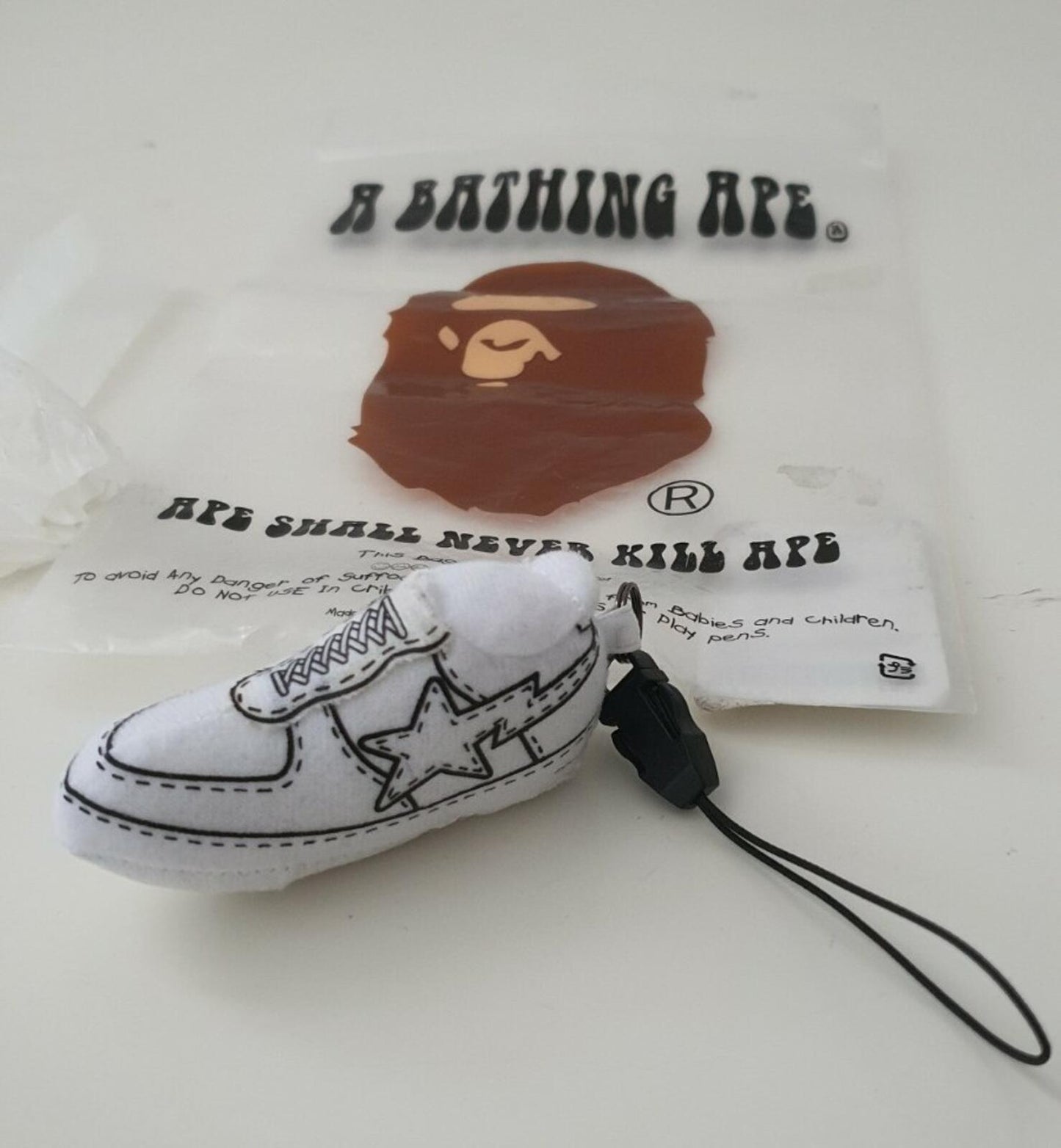 A BATHING APE Bapesta white keychain Bape keyring Very Rare Accessory