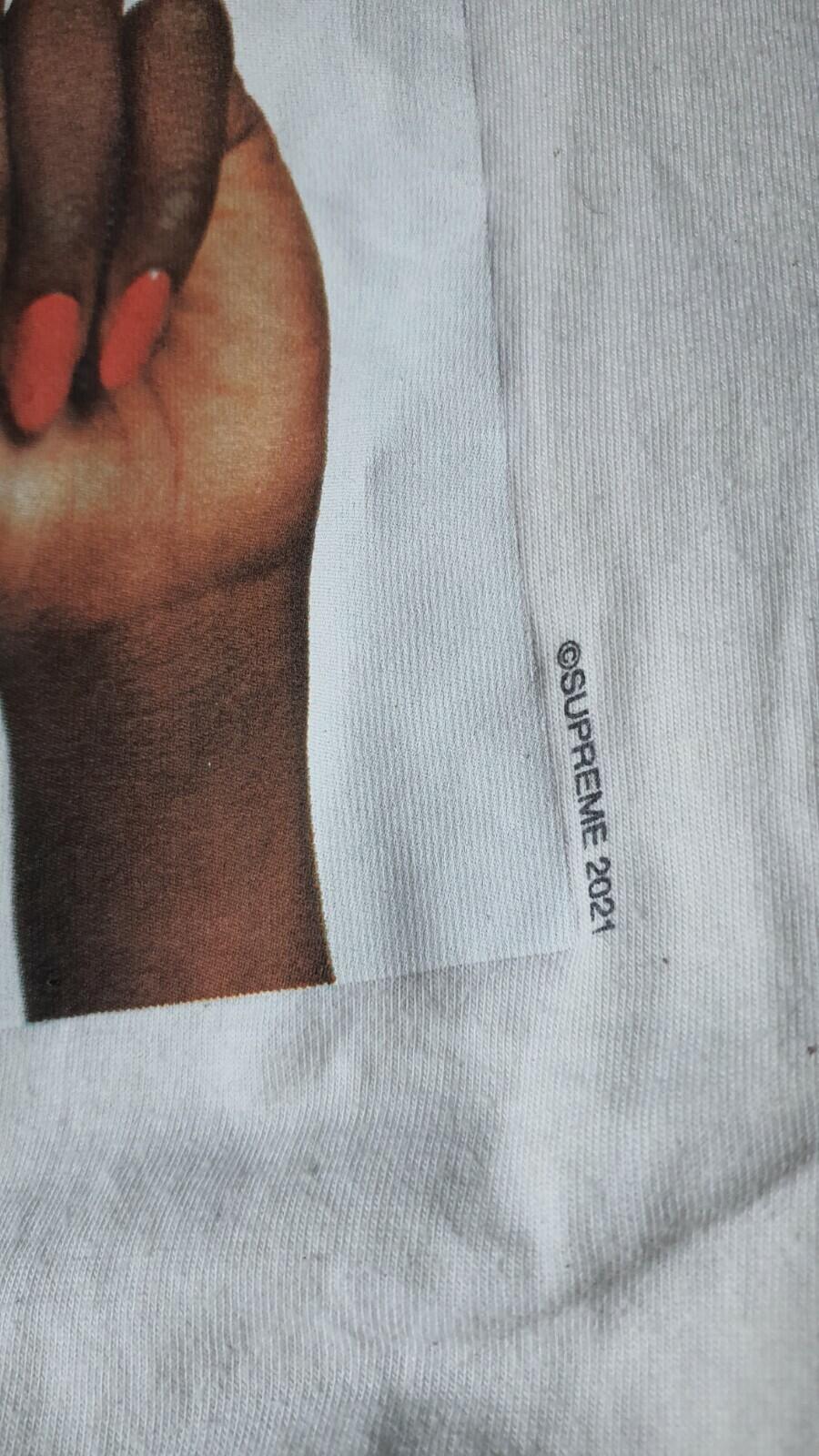 SS21 Supreme Water Pistol Tee Natural Size L