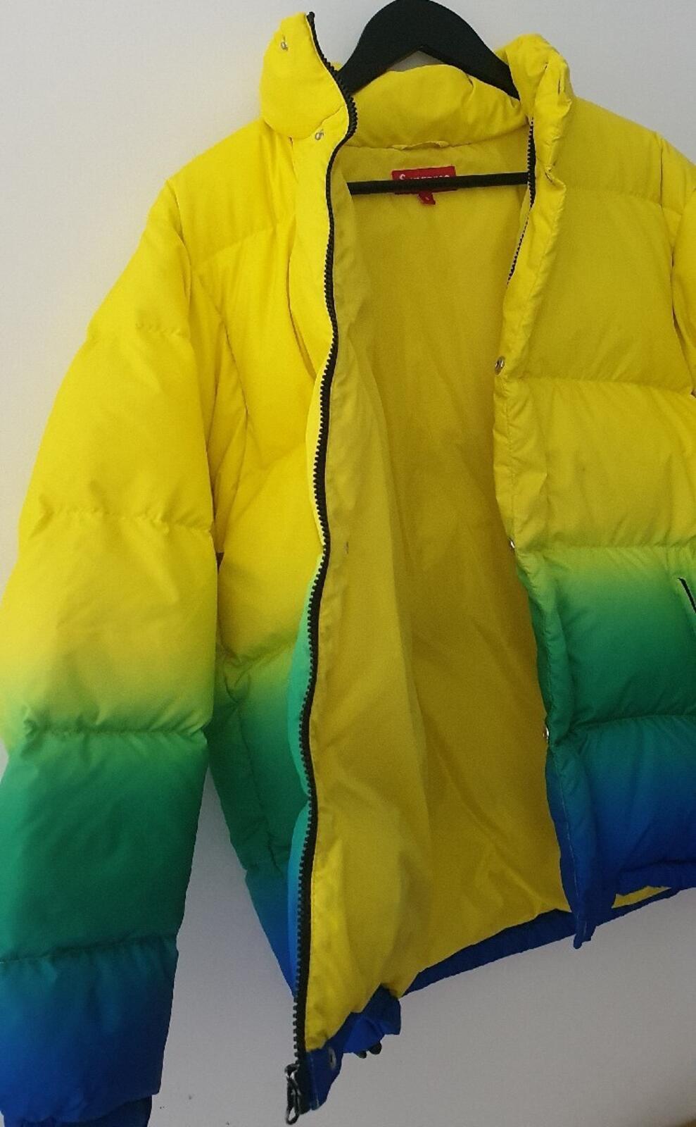 SS18 Supreme Gradient Puffy jacket S Small Duck Down Fill Water Resistant