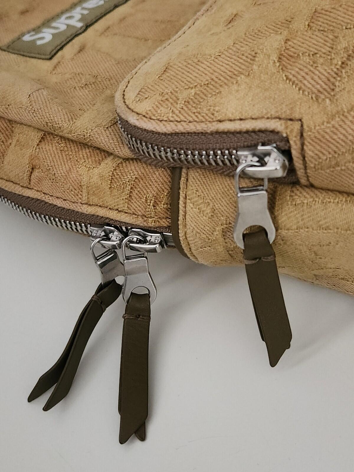 SS22 Supreme Fat Tip Jacquard Denim sling bag Olive 5L
