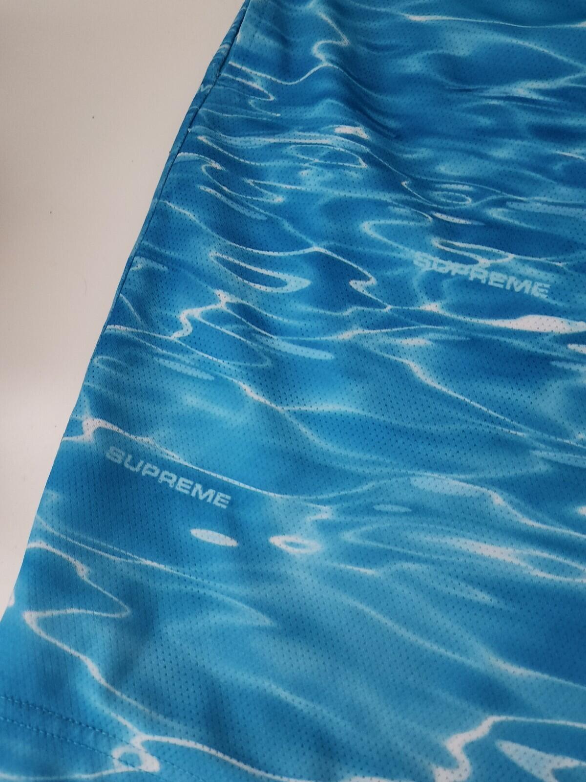 SS17 Supreme Ripple Basketball Short size XL swim shorts Blue Poly Mesh