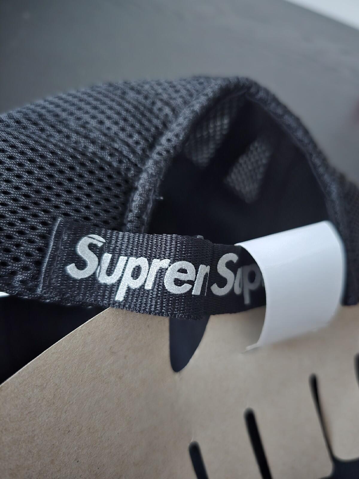 SS22 Supreme x Nike Shox Running Negro Dri-FIT
