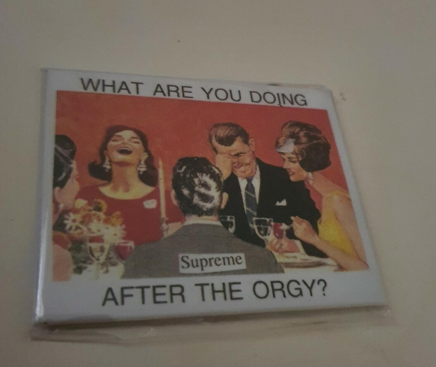 SS17 Supreme Orgy Magnet (was machst du nach der Orgie?) Accessoire
