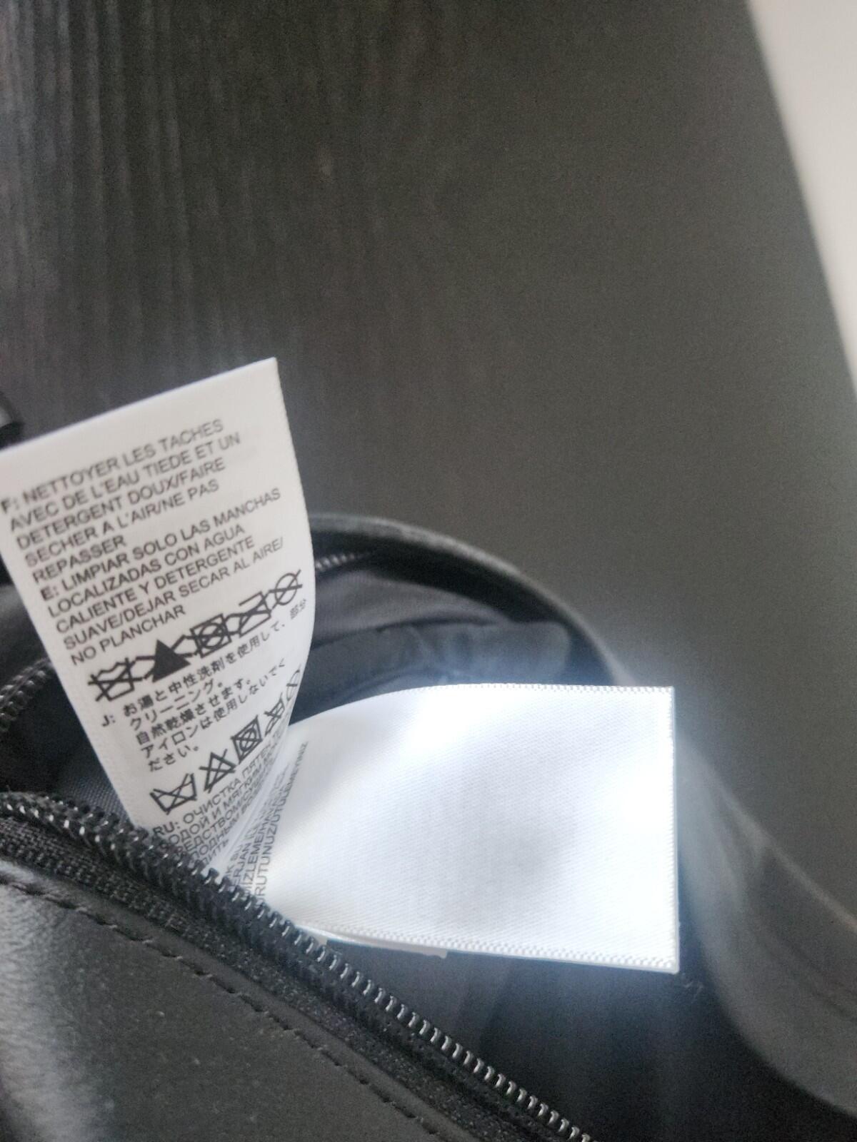 FW18 Supreme x The North Face Leather Mountain Waist Bag Black shoulder Cowhide