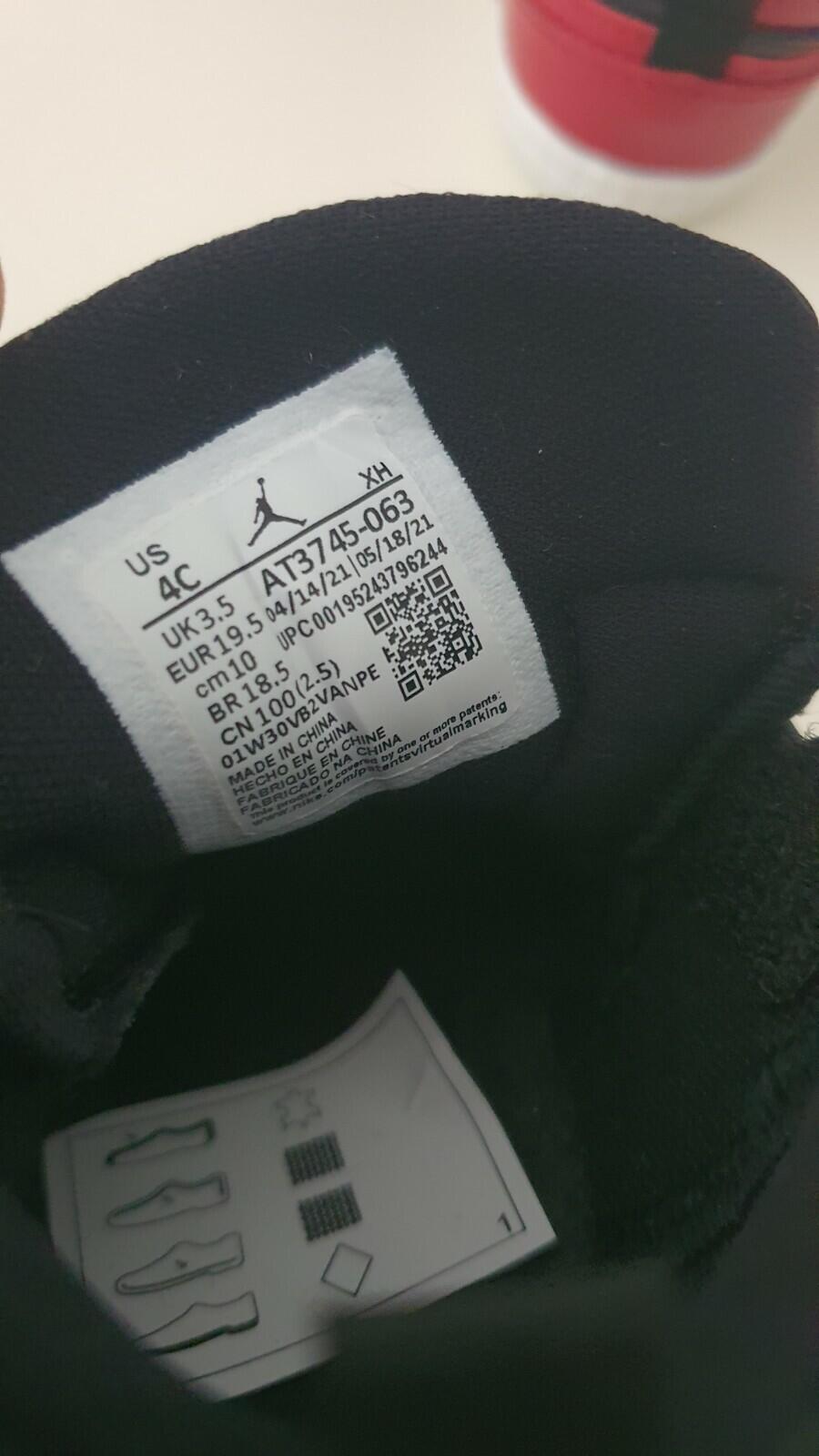 JORDAN 1 Crib Bootie US 4C UK 3.5 EUR 19.5 Baby Bootie Infant nike Bred patent