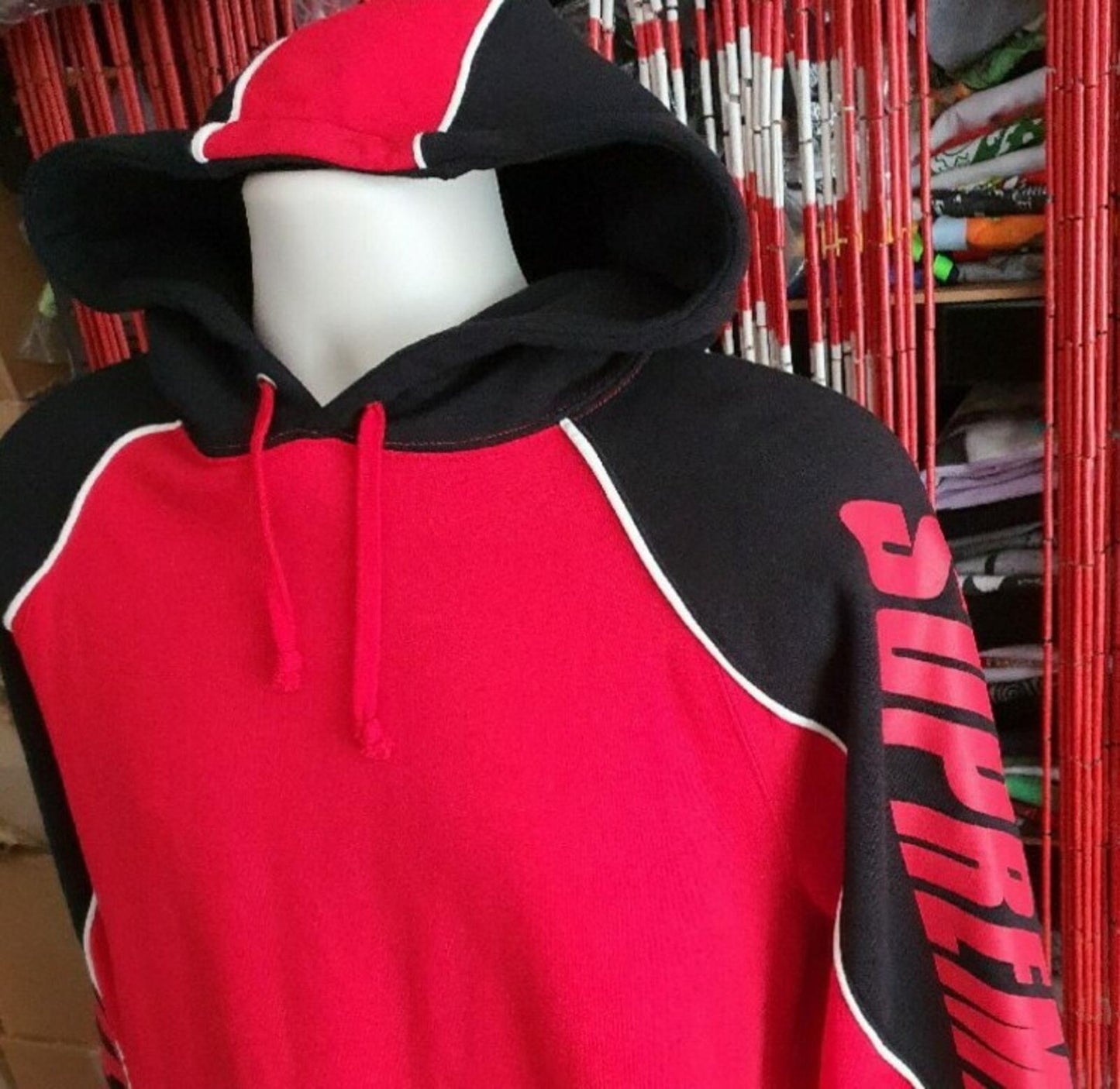 FW17 Supreme GT red / black hooded sweatshirt Supreme Team Hoodie size M medium