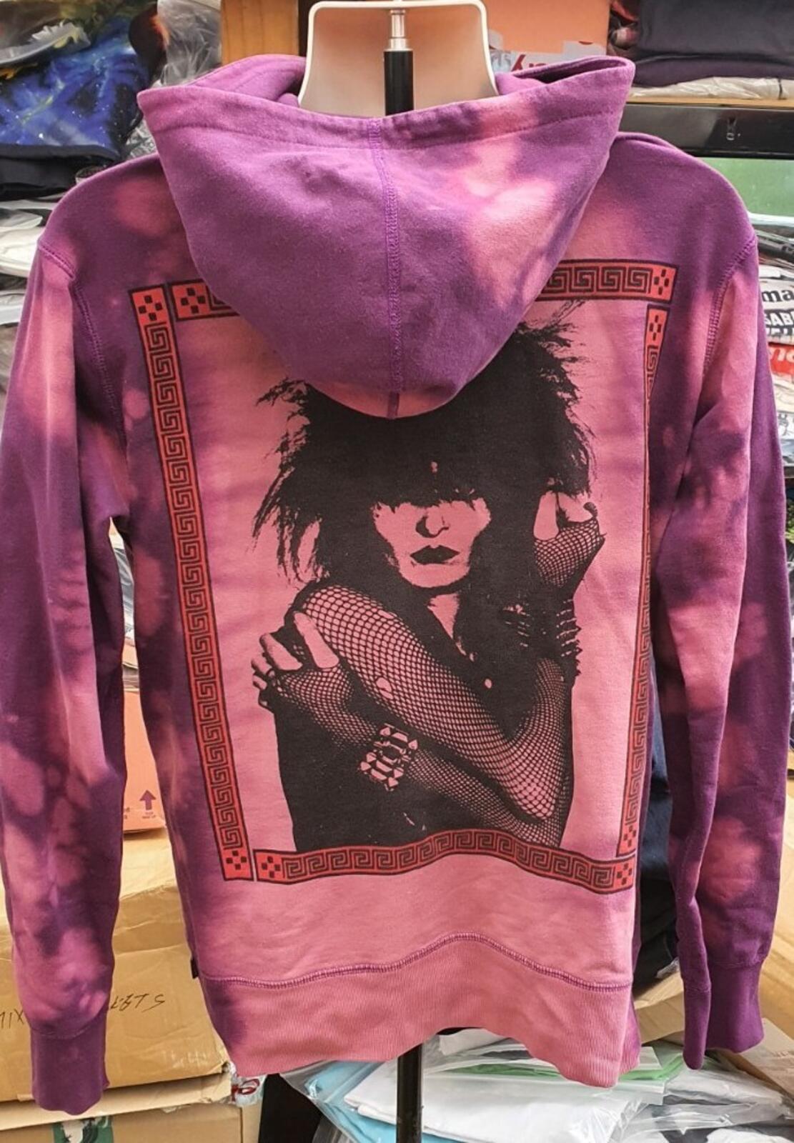 SS14 Supreme Siouxsie Sioux Tie Dye Hooded Sweatshirt Size M