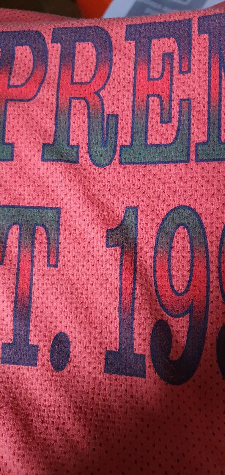 SS20 Supreme Cotton Mesh Gradient Logo Top tee M medium T-shirt Est. 1994 coral