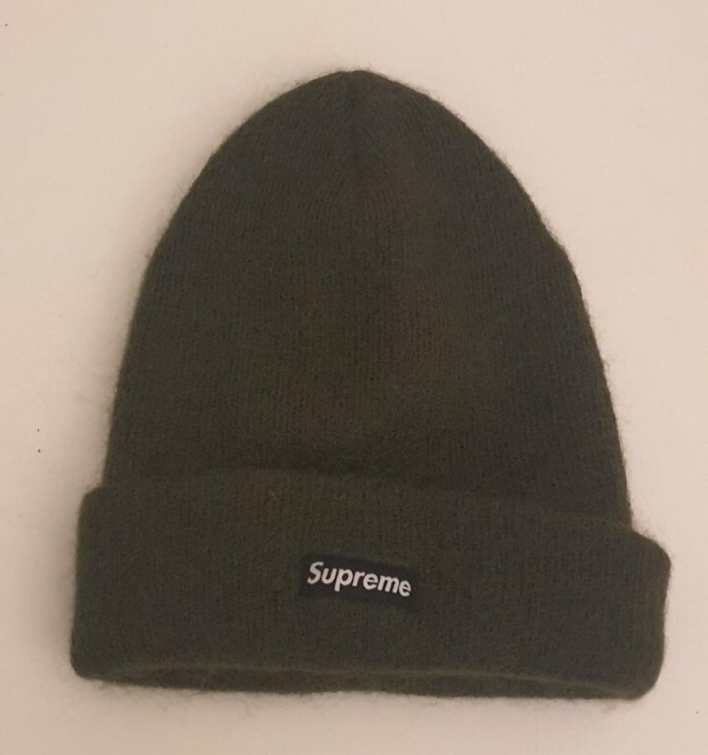 Gorro Mohair Supreme FW20 Oliva