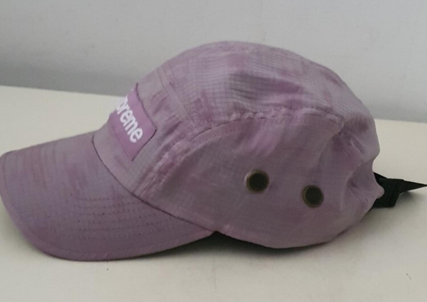 FS22 Supreme Broken Camo Camp Cap Lila Nylon Hut Box-Logo Ripstop