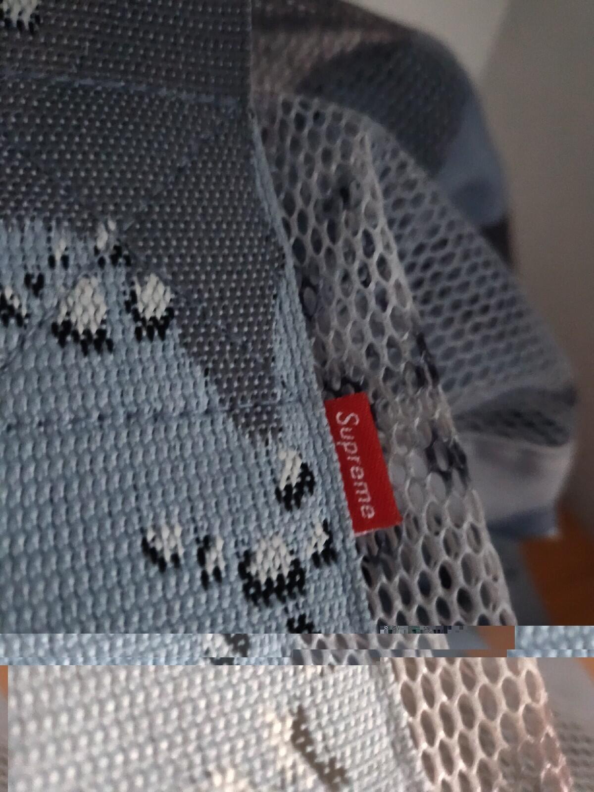 SS20 Supreme Big Duffle Bag Blue Chocolate Chip Camo Reflective Logos 48L Mesh
