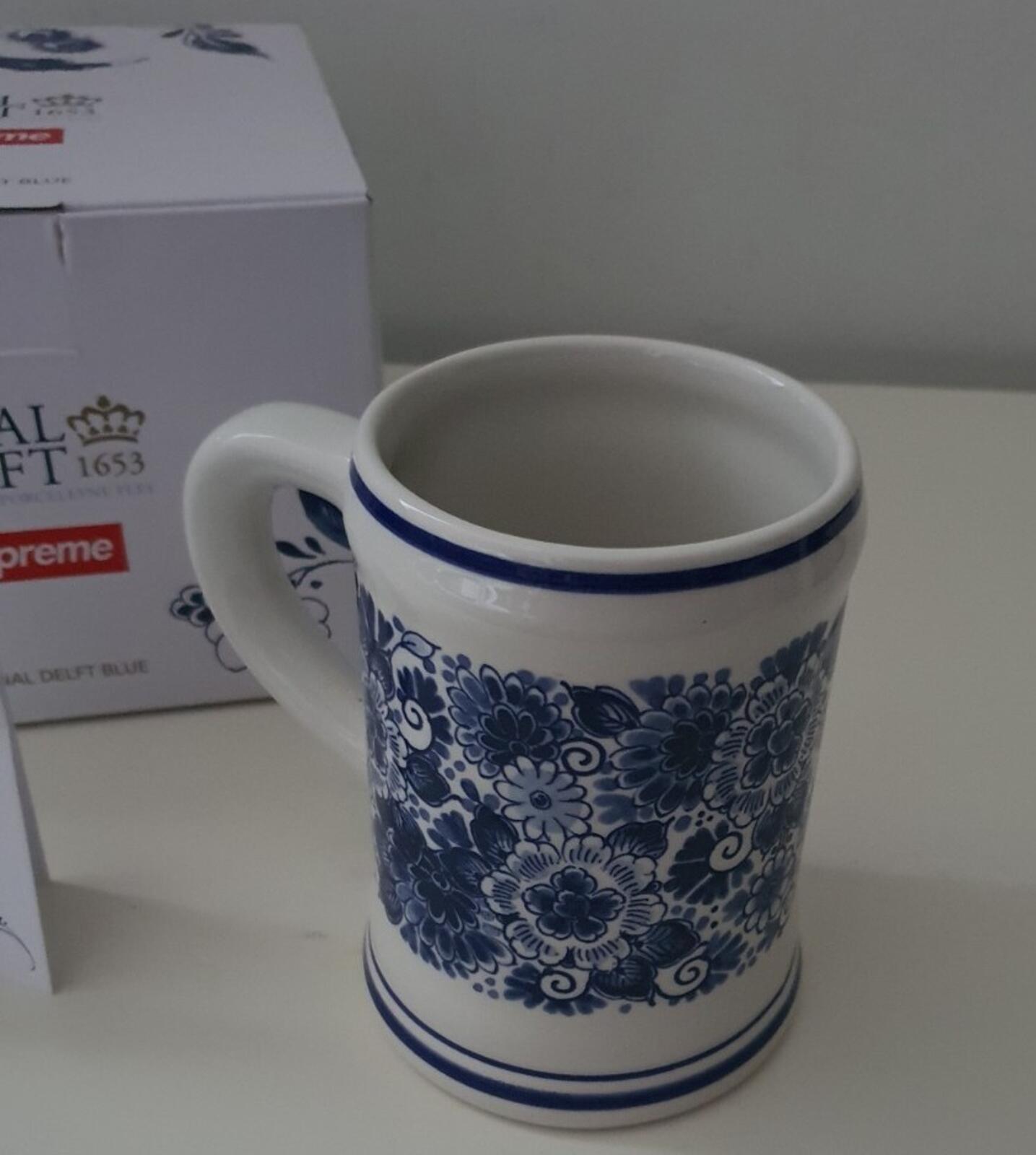 SS21 Supreme Royal Delft 190 Bowery Beer Mug Ceramic