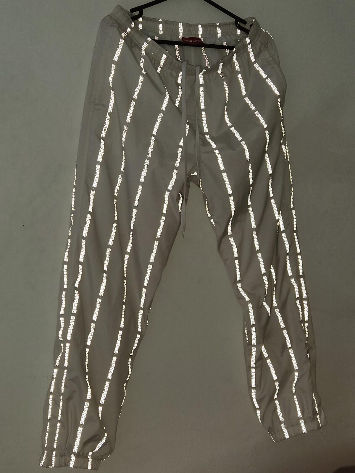 FW18 Supreme Reflective Text Track Pant White Size M