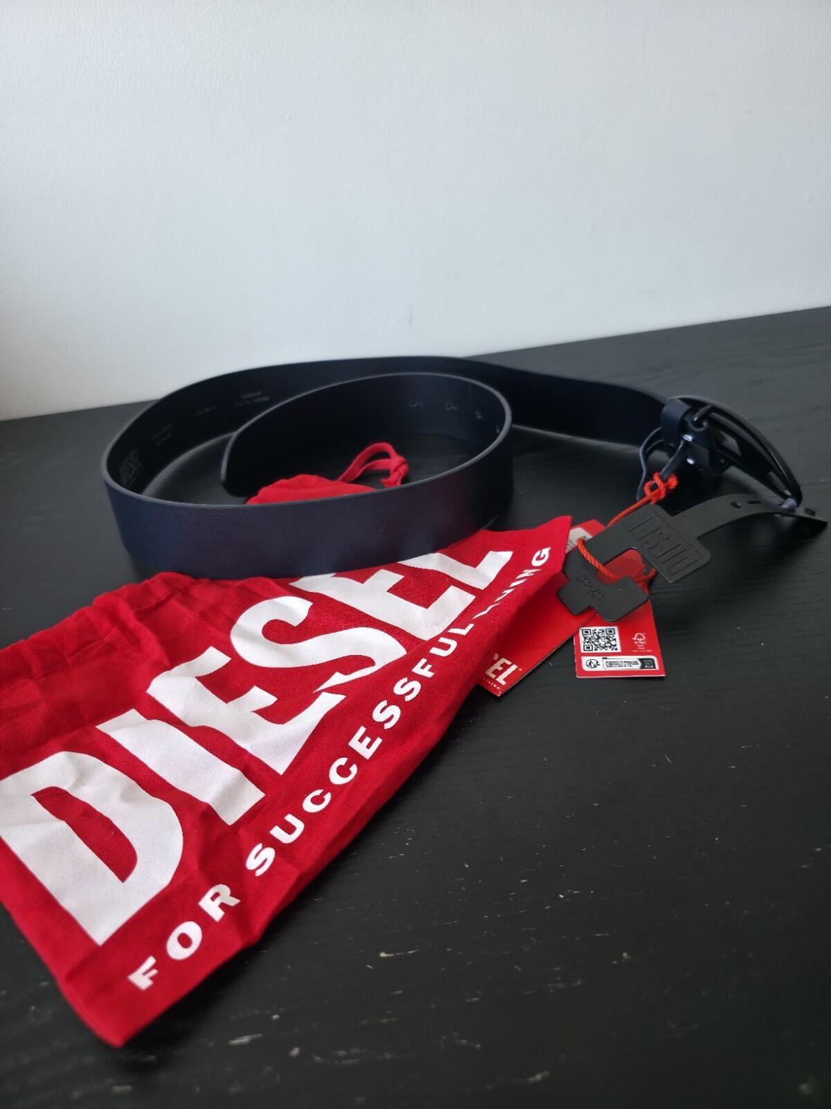 DIESEL 3.9cm Leather Belt with metallic Oval D buckle Black Size 85