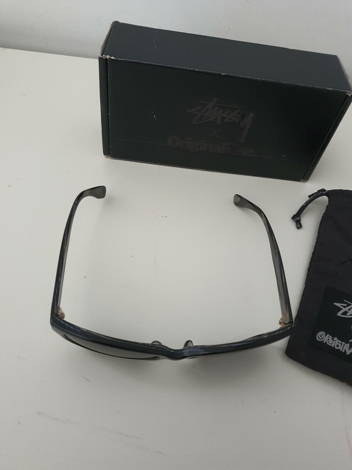 Stussy x Original Fake Kaws sunglasses vintage Very rare Glasses Accessory
