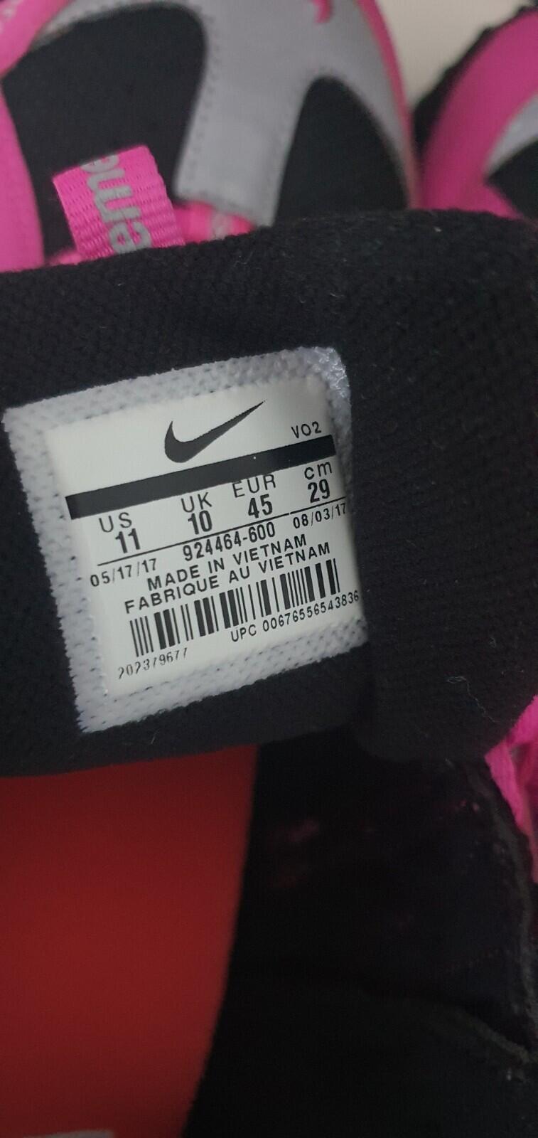 FW17 Supreme x Nike Air Humara '17 trainers Fire Pink US 11 UK 10  EU 45 lot