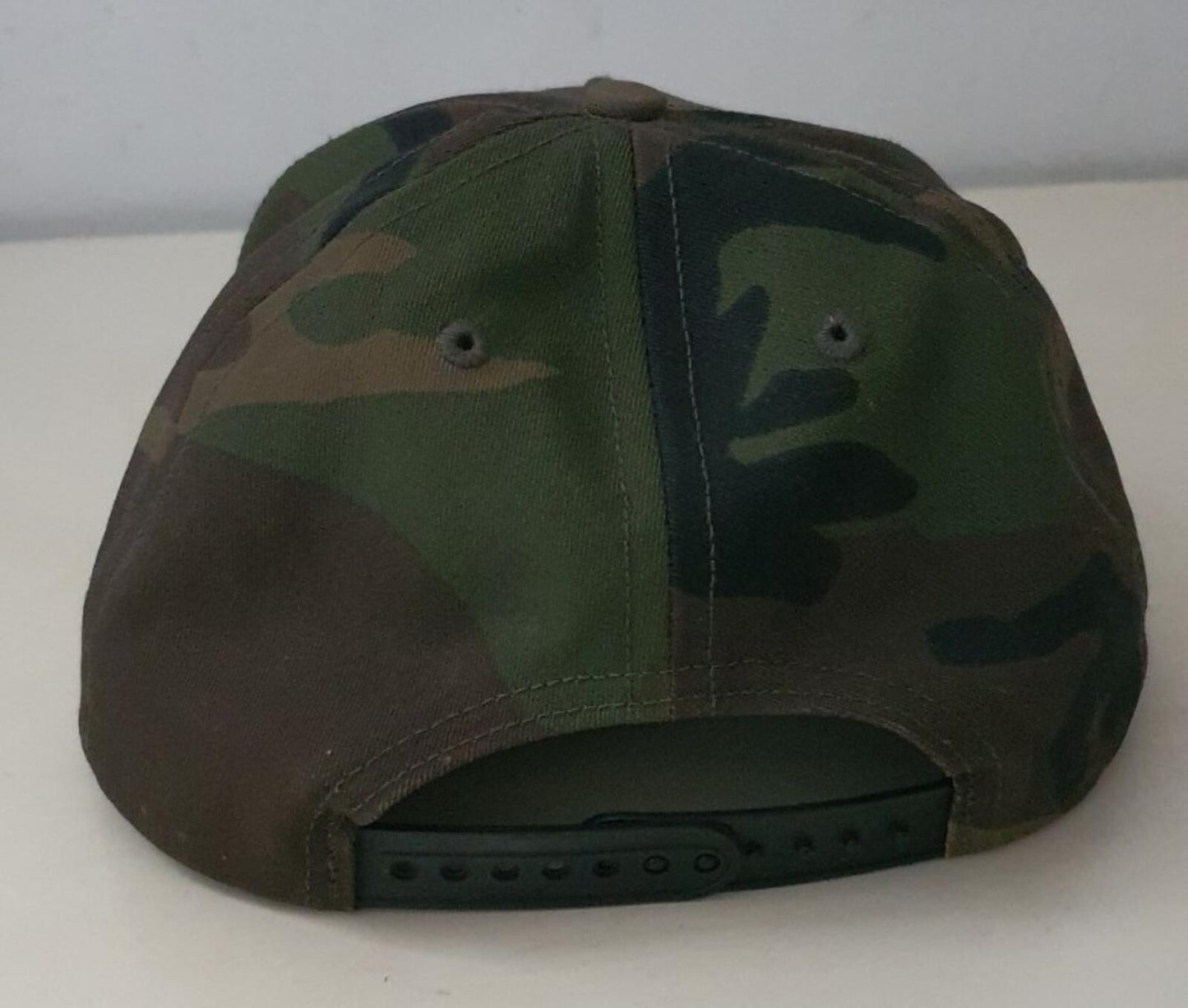 Gorra FW16 Supreme Chrome Classic de 5 paneles camuflaje verde