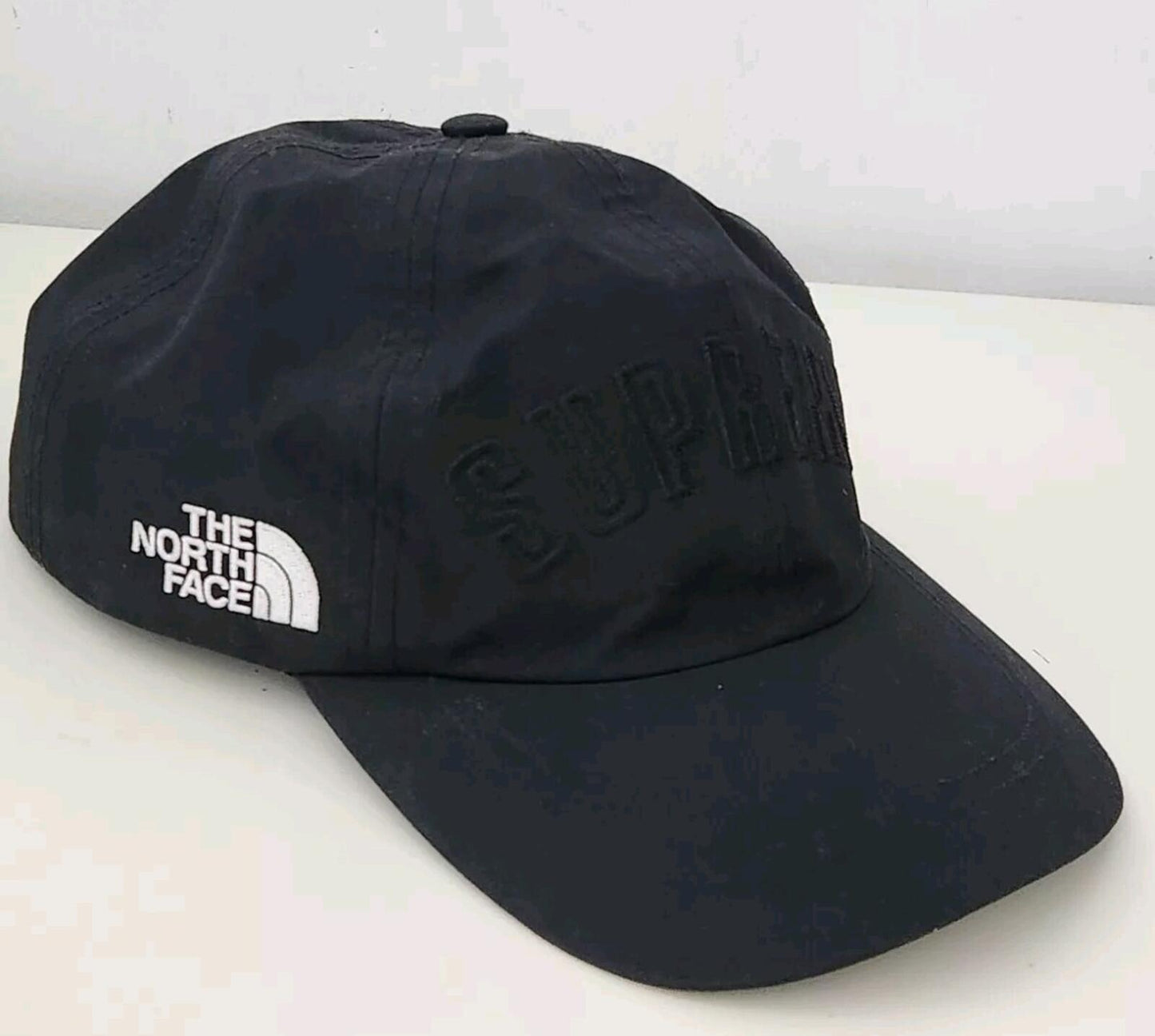 SS19 Supreme x THE NORTH FACE Arc Logo 6-Panel Cap GORE-TEX Black
