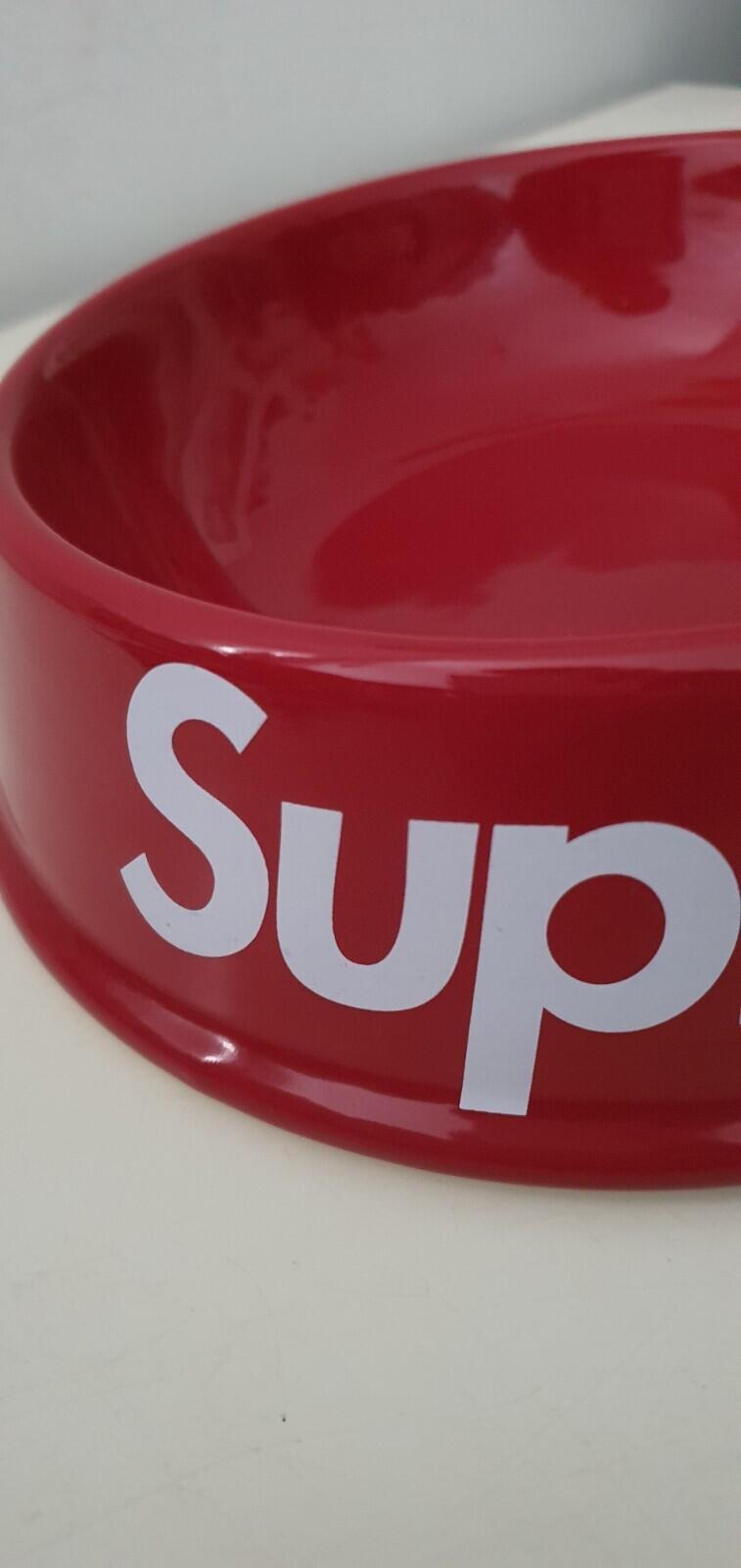 SS11 Supreme dog bowl red ceramic accessory vintage from 2011 big logo Very Rare