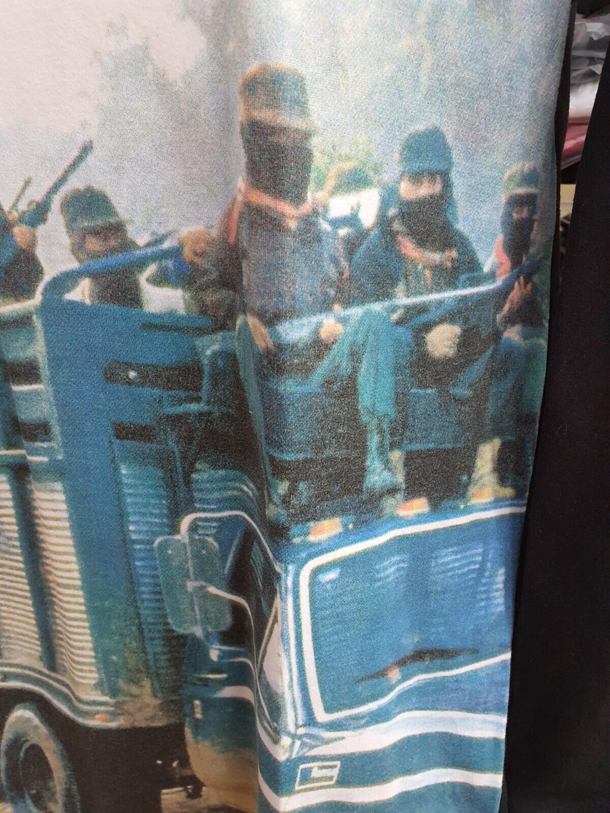 Camiseta de manga larga tipo raglán de Supreme Shawn Mortensen Zapatista de 2005, talla L