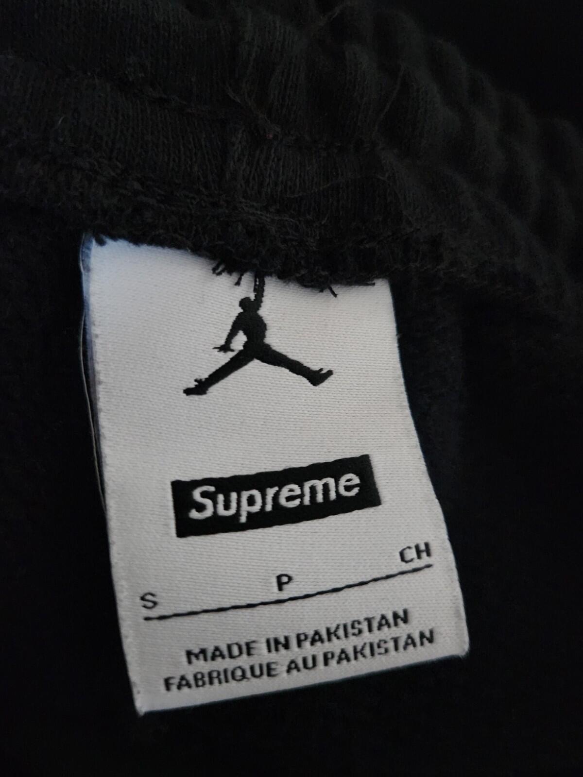 FW24 Supreme x Jordan sweatpant Size S Small Black Joggers Jumpman Pants