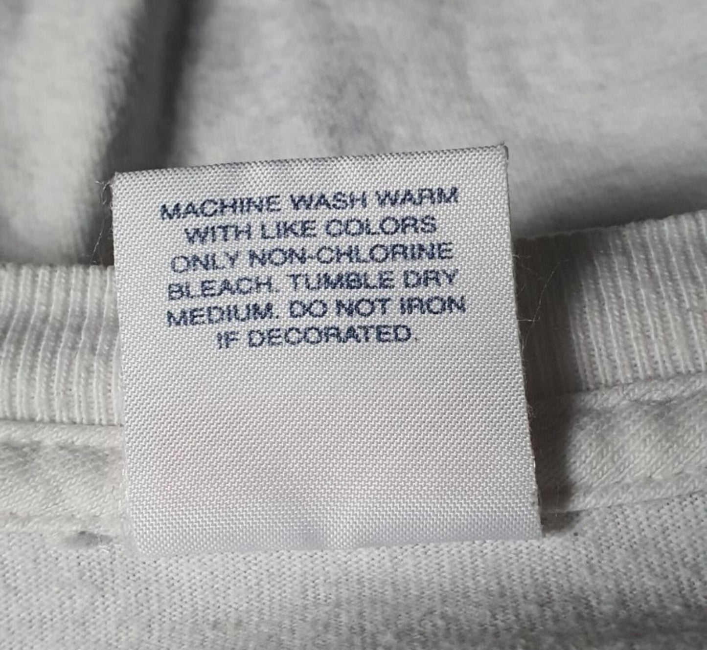 FW16 Supreme Dash Snow Tee size M medium white T-shirt Saddam Hussain Daily News