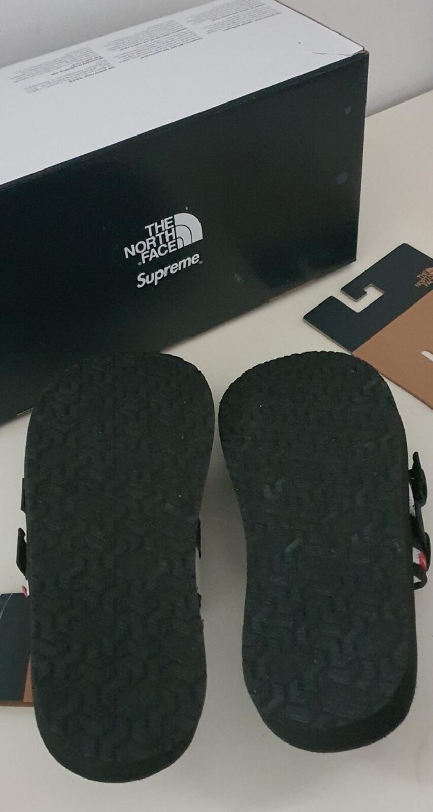 SS22 Supreme The North Face Trekking Sandal Slides Stone UK 7 US 8 EU 40.5 Weiß