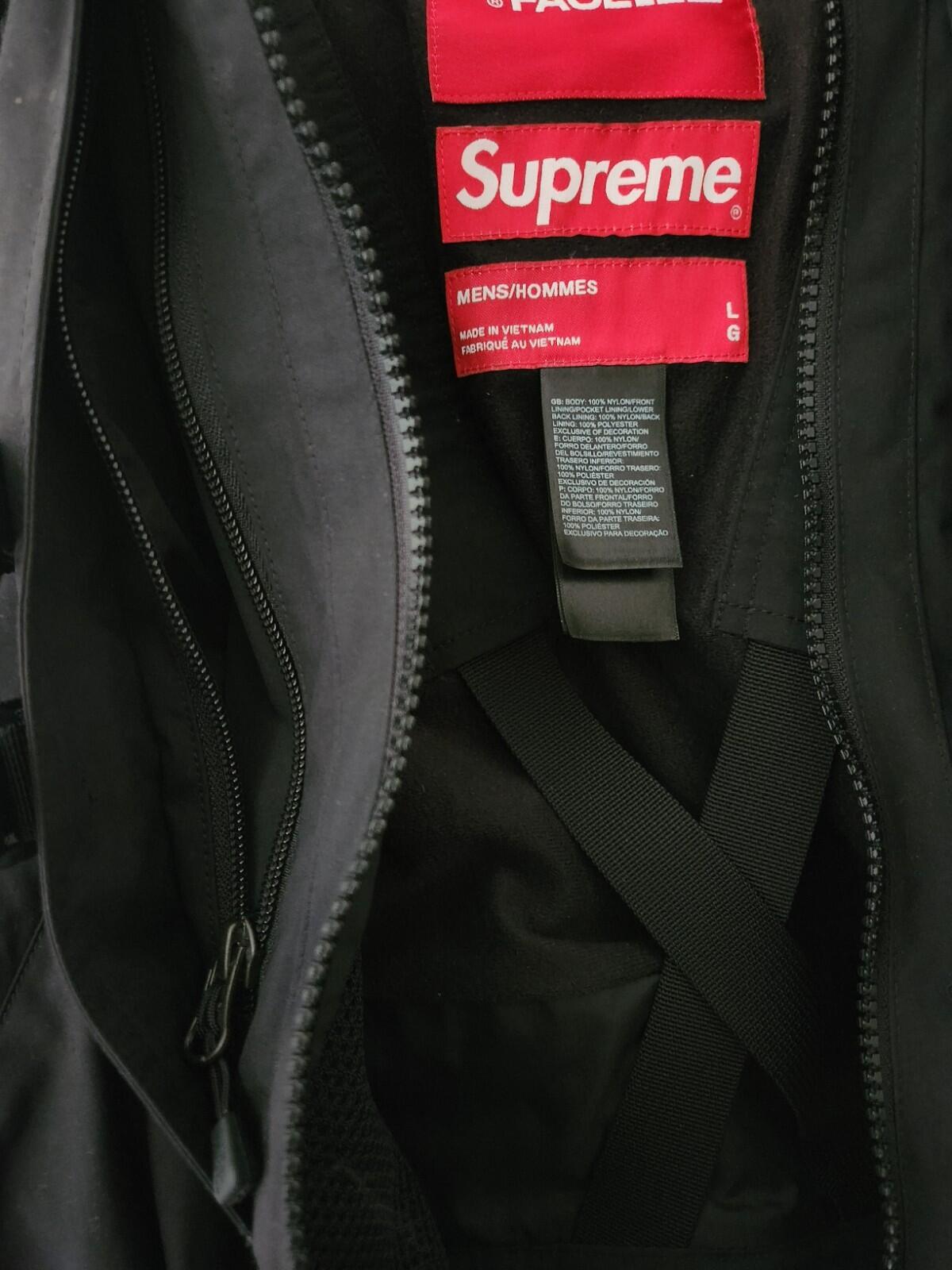 SS20 Supreme x The North Face RTG GORE-TEX nylon utility vest waterproof black