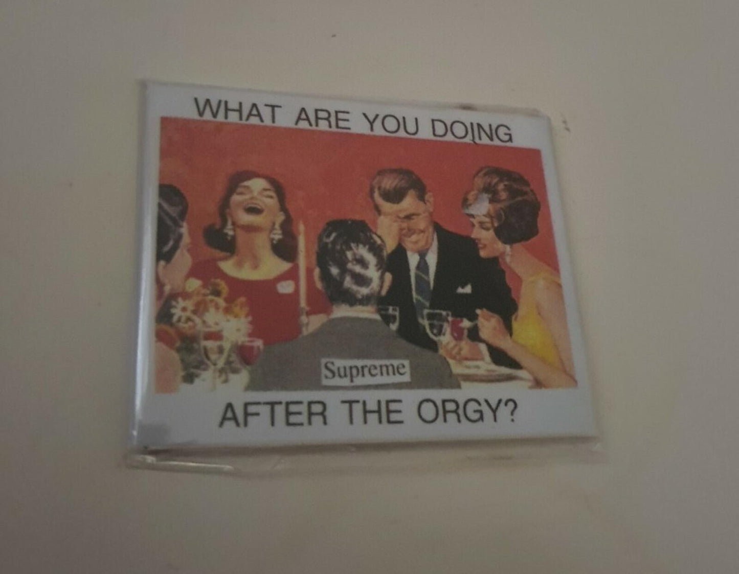 SS17 Supreme Orgy Magnet (was machst du nach der Orgie?) Accessoire