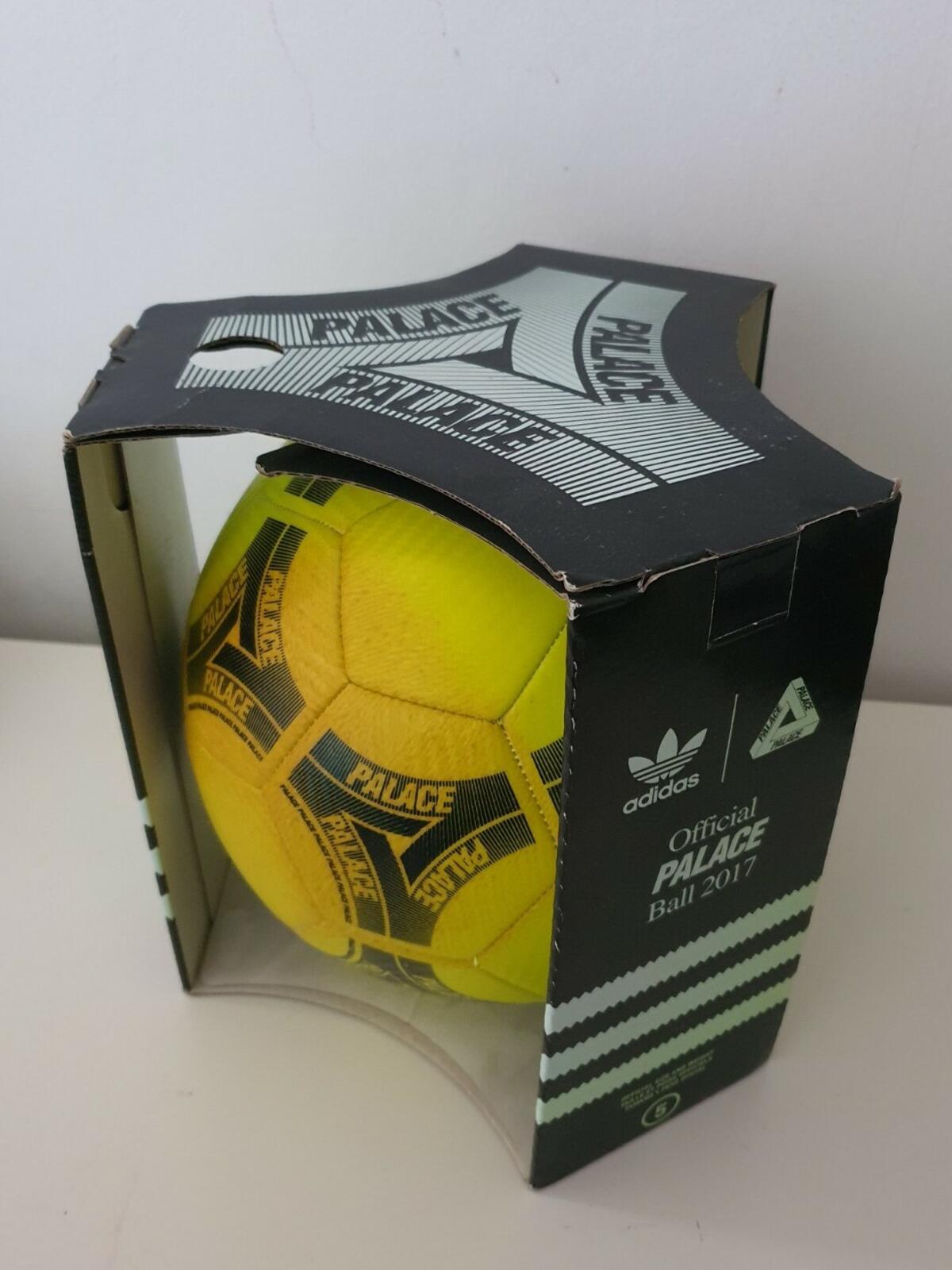 AW17 Palace X Adidas Tango Official Football Ball size 5 limited edition