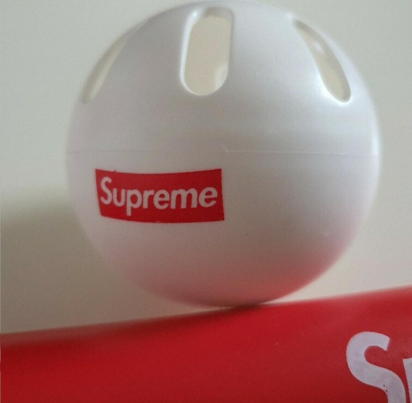 SS15 Supreme official Wiffle Ball & Bat set