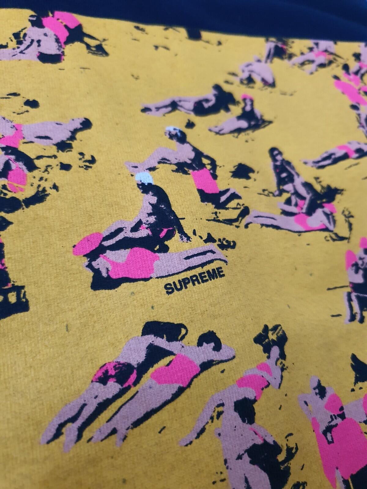 SS16 Supreme Beach Tee Navy Size M