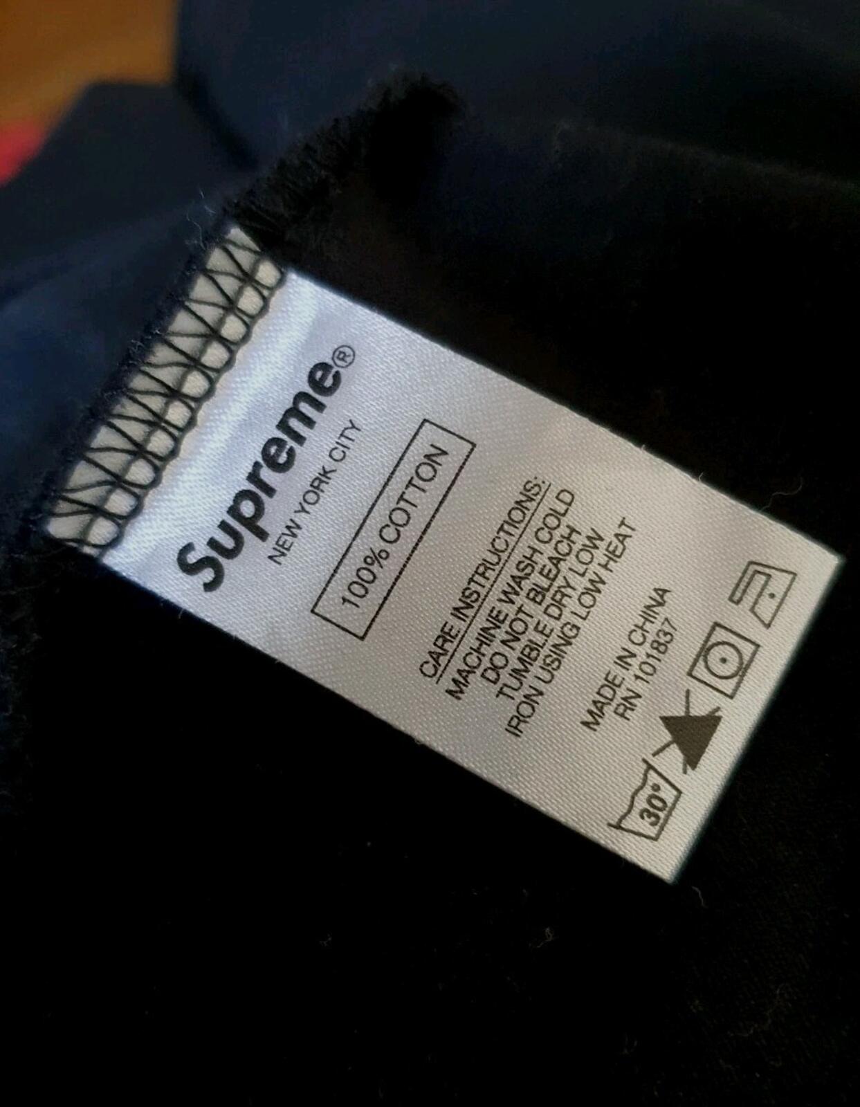 SS20 Supreme Small Box Logo L/S Camiseta Negra Talla XL