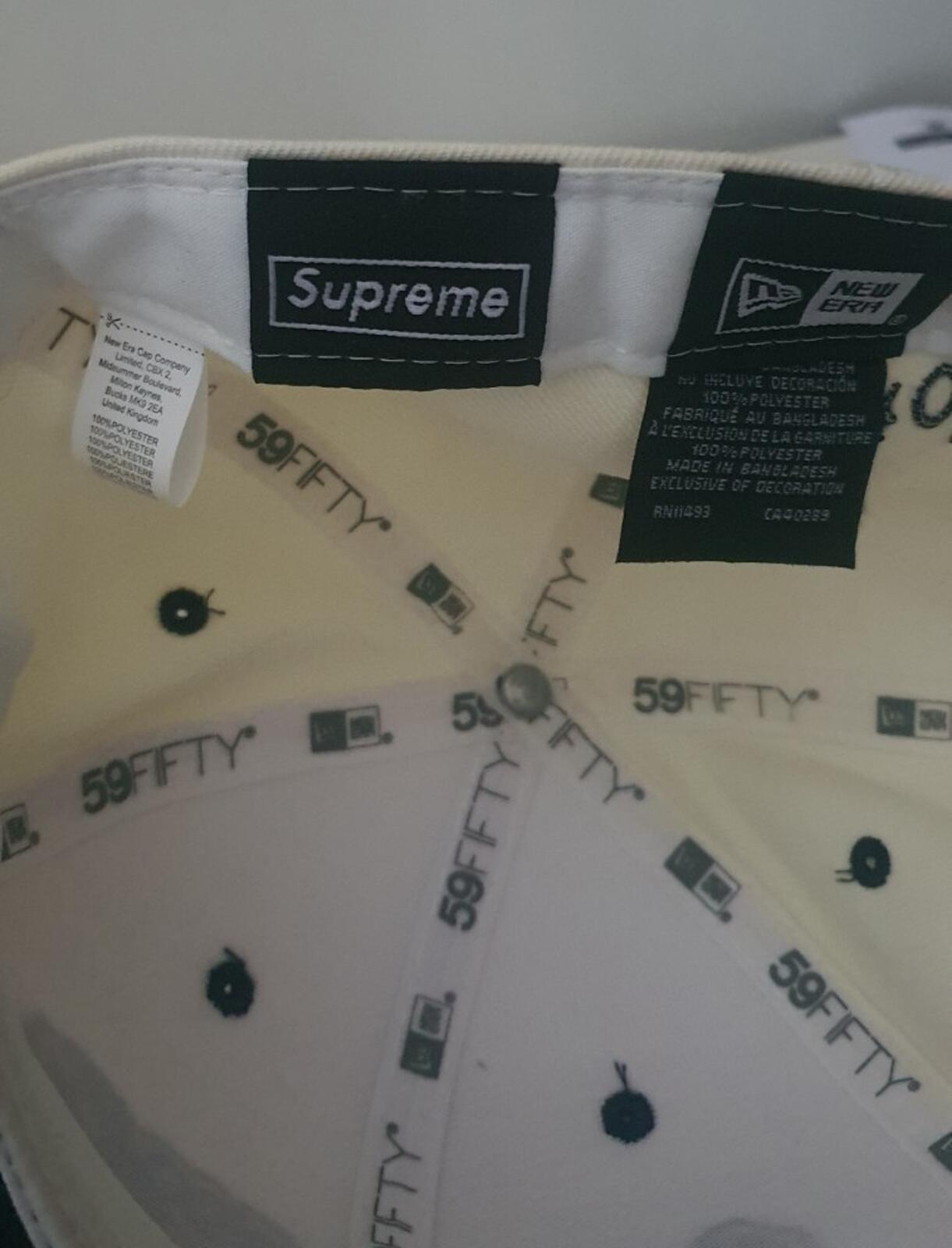 Gorra SS21 Supreme Gonz Logo New Era 7 3/4 Natural snapback Mark Gonzales