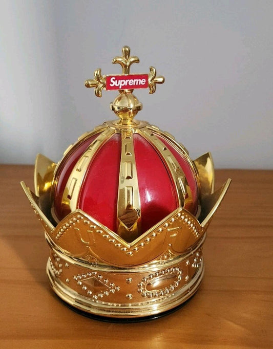 SS19 Supreme Ambientador Corona Rojo Oro Plástico Accesorio Fragancia para Coche
