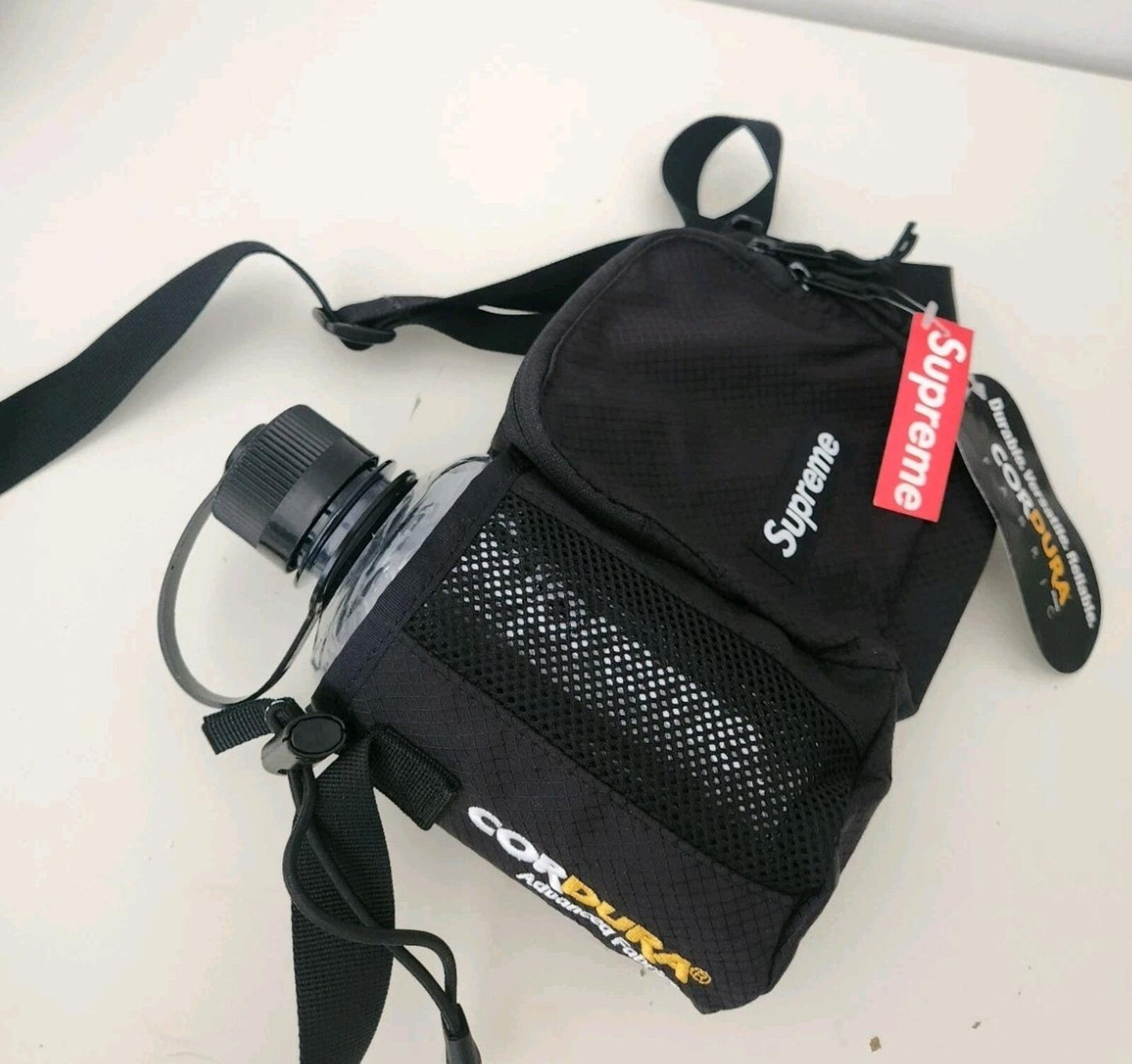 SS22 Supreme side bag black Shoulder Water resistant Water bottle Nalgene 500 ml