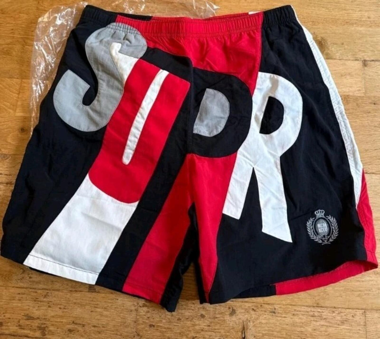 SS20 Supreme Big Letter Water Shorts Negro Talla M