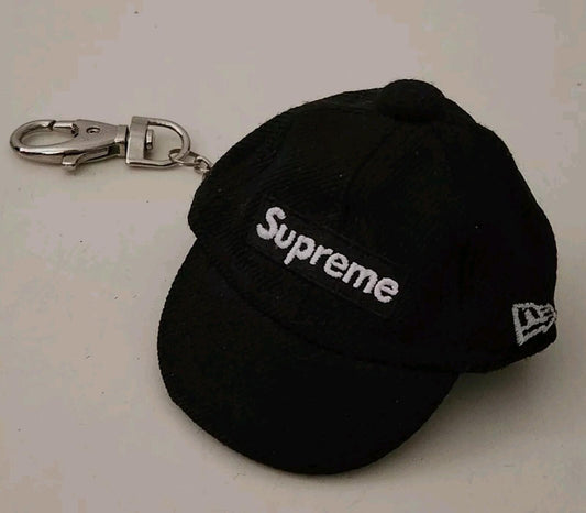 Llavero de gorra Supreme New Era FW14 Llavero muy raro Vintage 2014 Gorro de lana