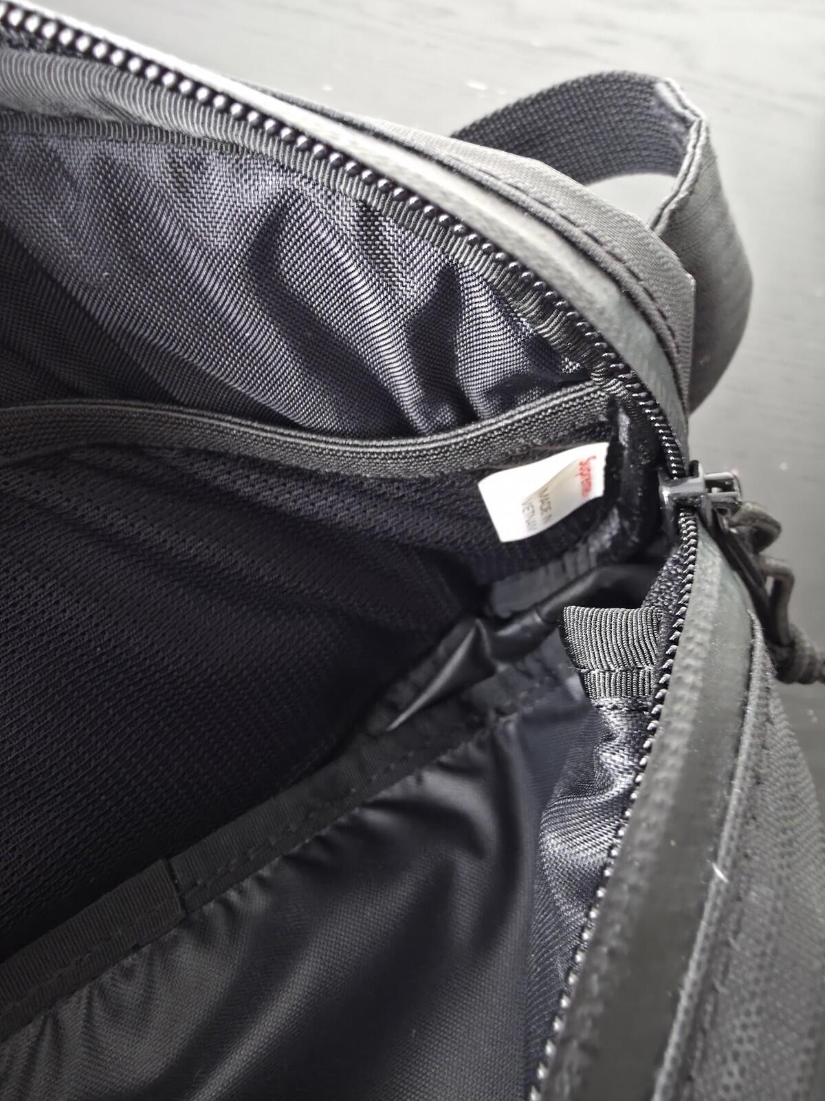 SS21 Supreme Waist Bag Water Tan Resistant