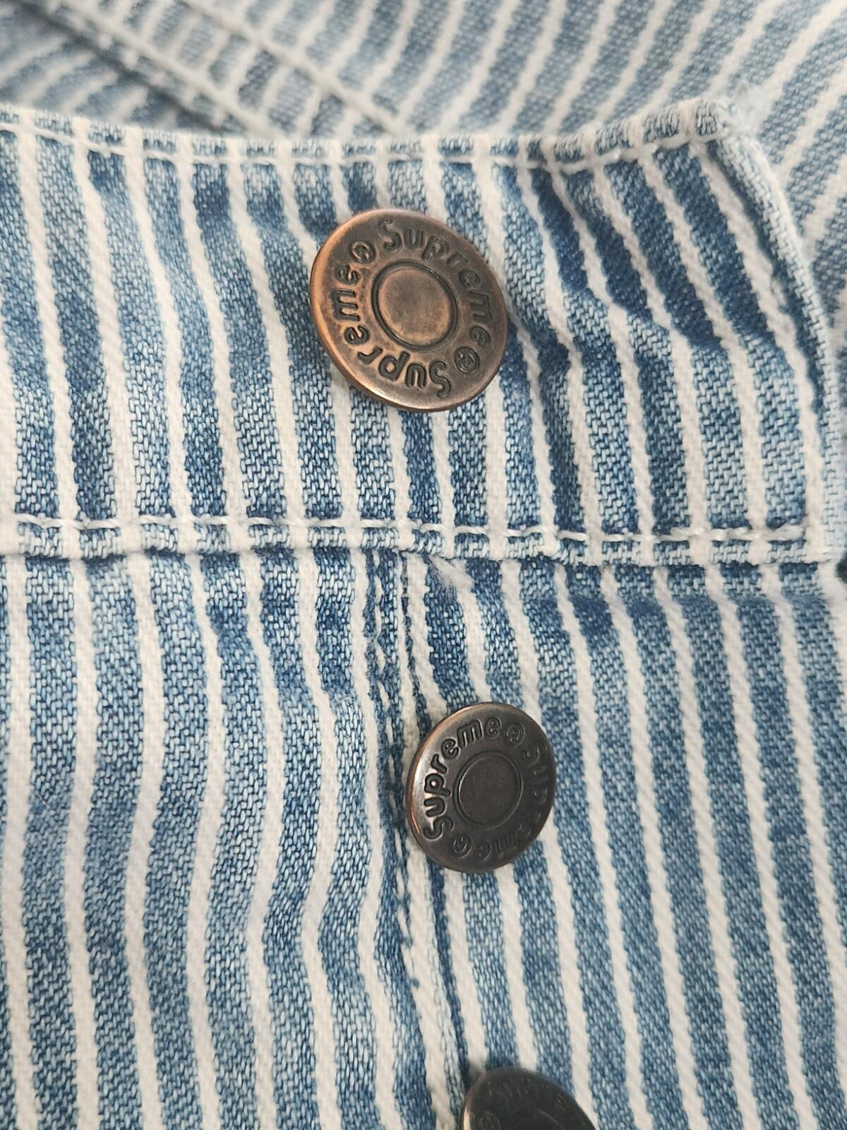 FW17 Supreme washed regular jeans Size 30 W30 L30 star denim trousers pinstripe