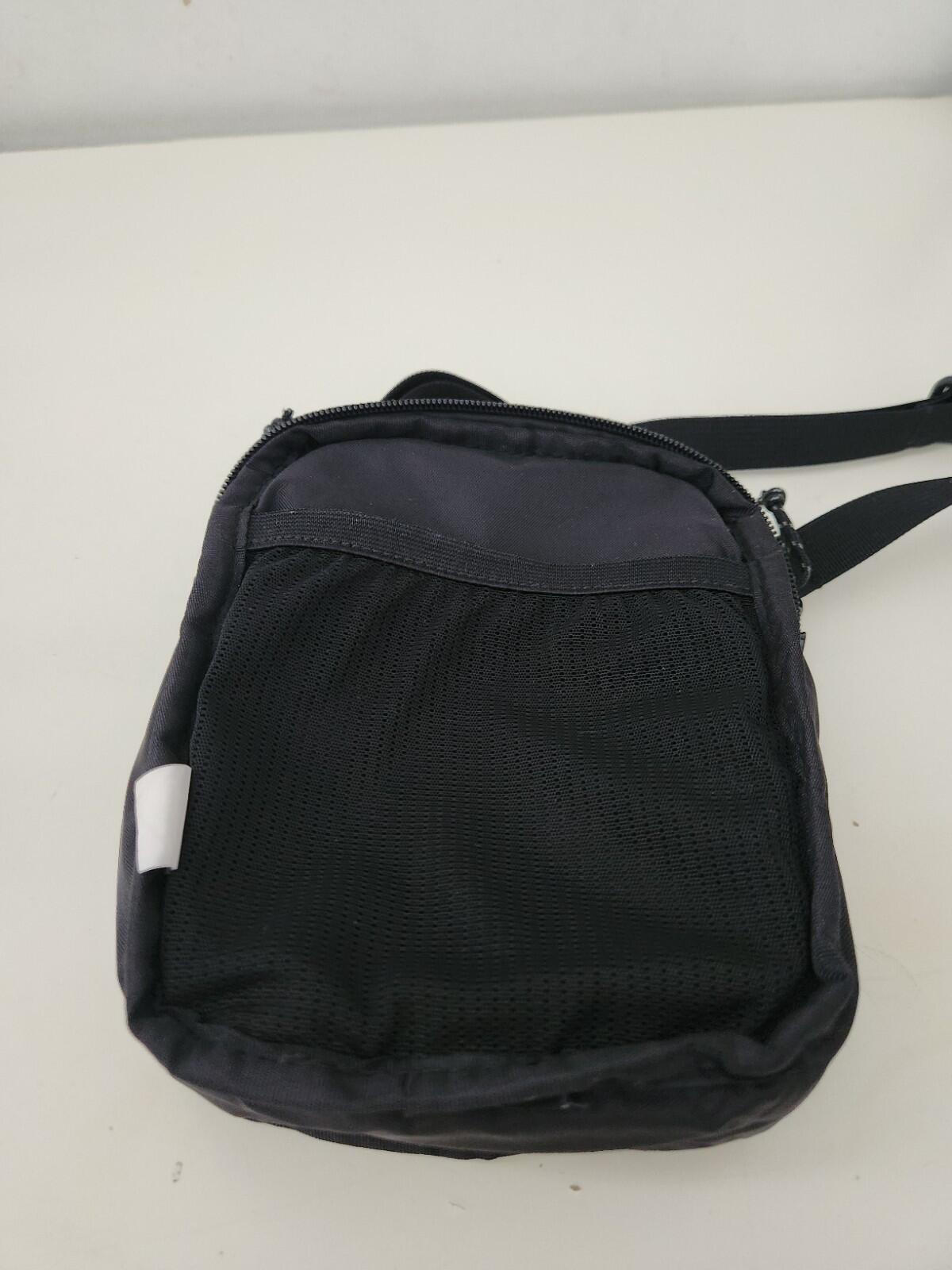 FW17 Supreme Shoulder Bag Black