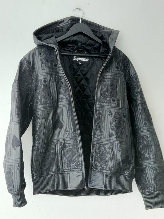 FW16 Supreme Court Cards Chaqueta de piel con capucha Piel de cordero negra talla M Abrigo de satén