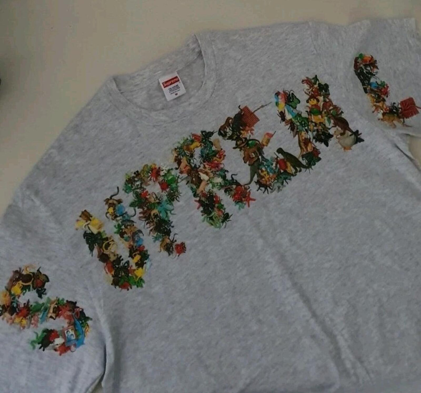 SS21 Supreme Toy Pile Tee Ash Grey Size M