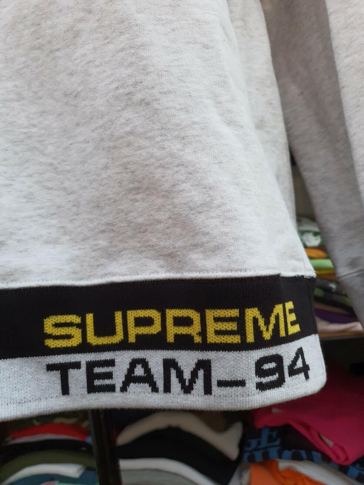 SS19 Supreme Rib Stripe Crewneck Ash Grey Size M