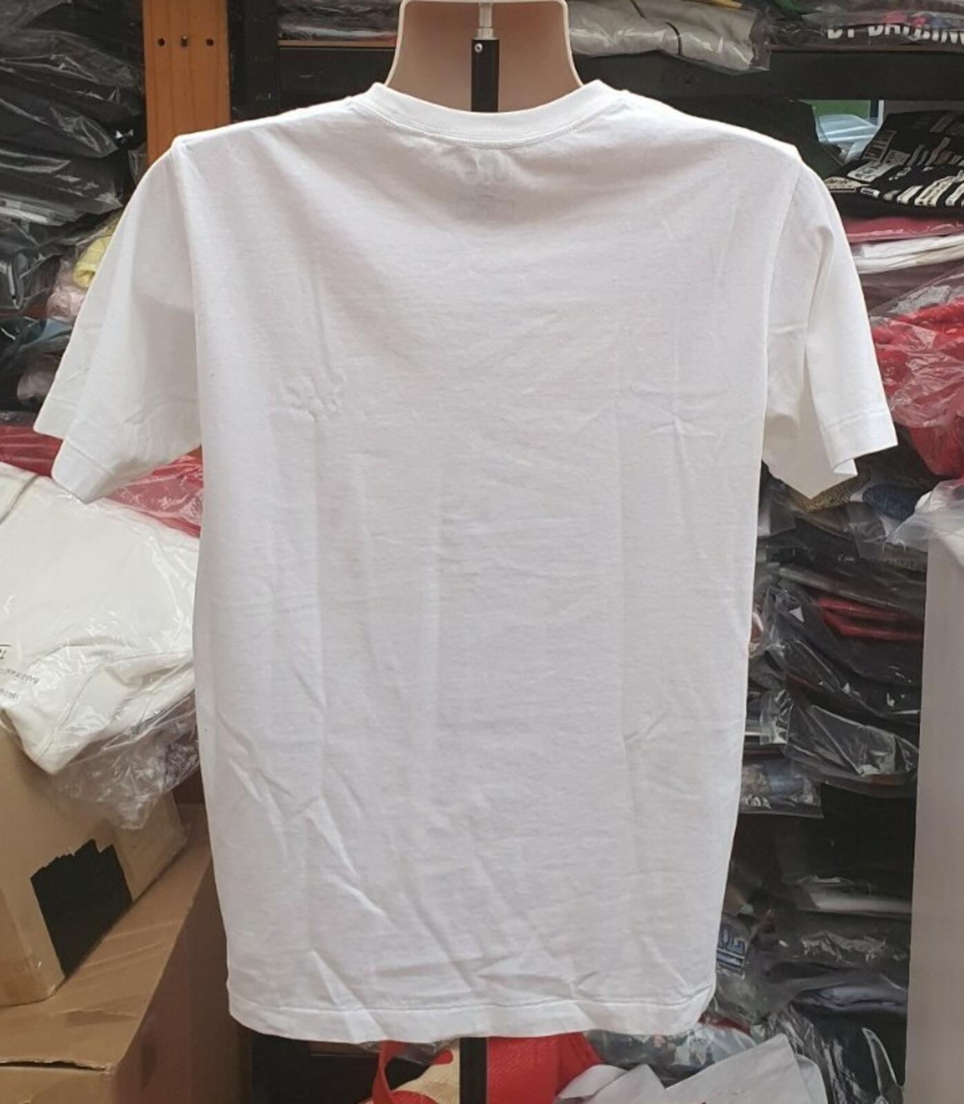 Camiseta blanca de grupo SS18 Uniqlo x Kaws x Barrio Sésamo talla M mediana